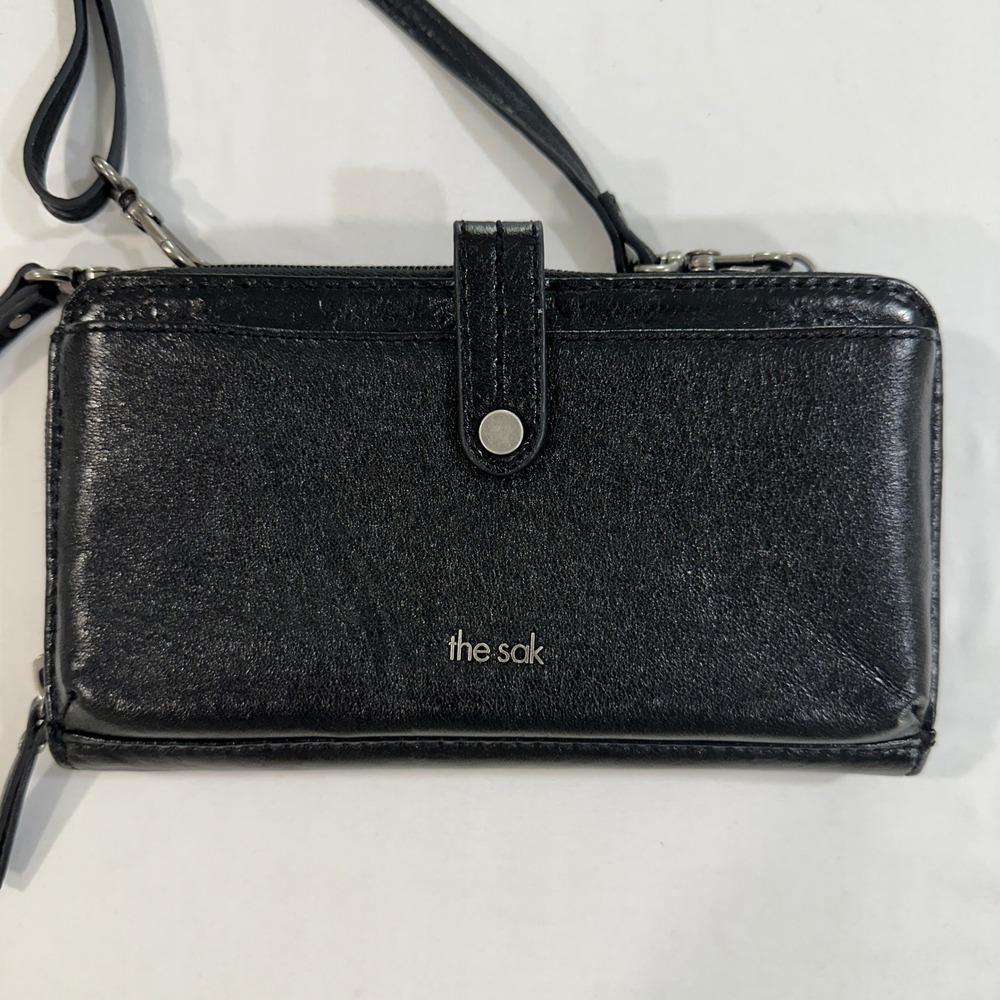 The Sak Iris Large Smartphone Crossbody Bag Women Black Leather Wallet Wristlet